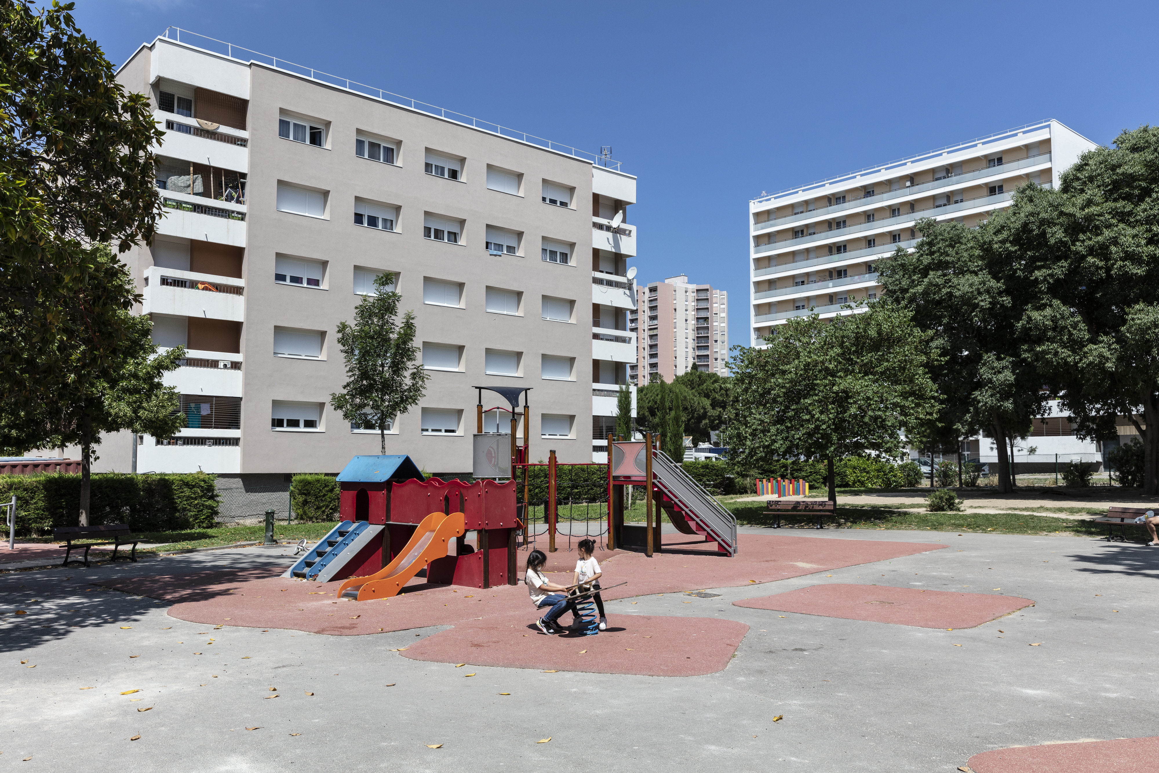 Résidence réhabilitée Les Canourgues à Salon de Provence (13)